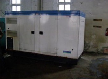 土默特右康明斯150kw大型柴油二手发电机组